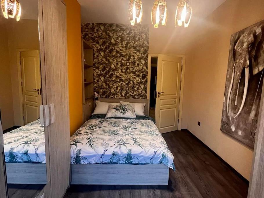 Cozy 2Br Oasis In Central Burgas Exteriör bild
